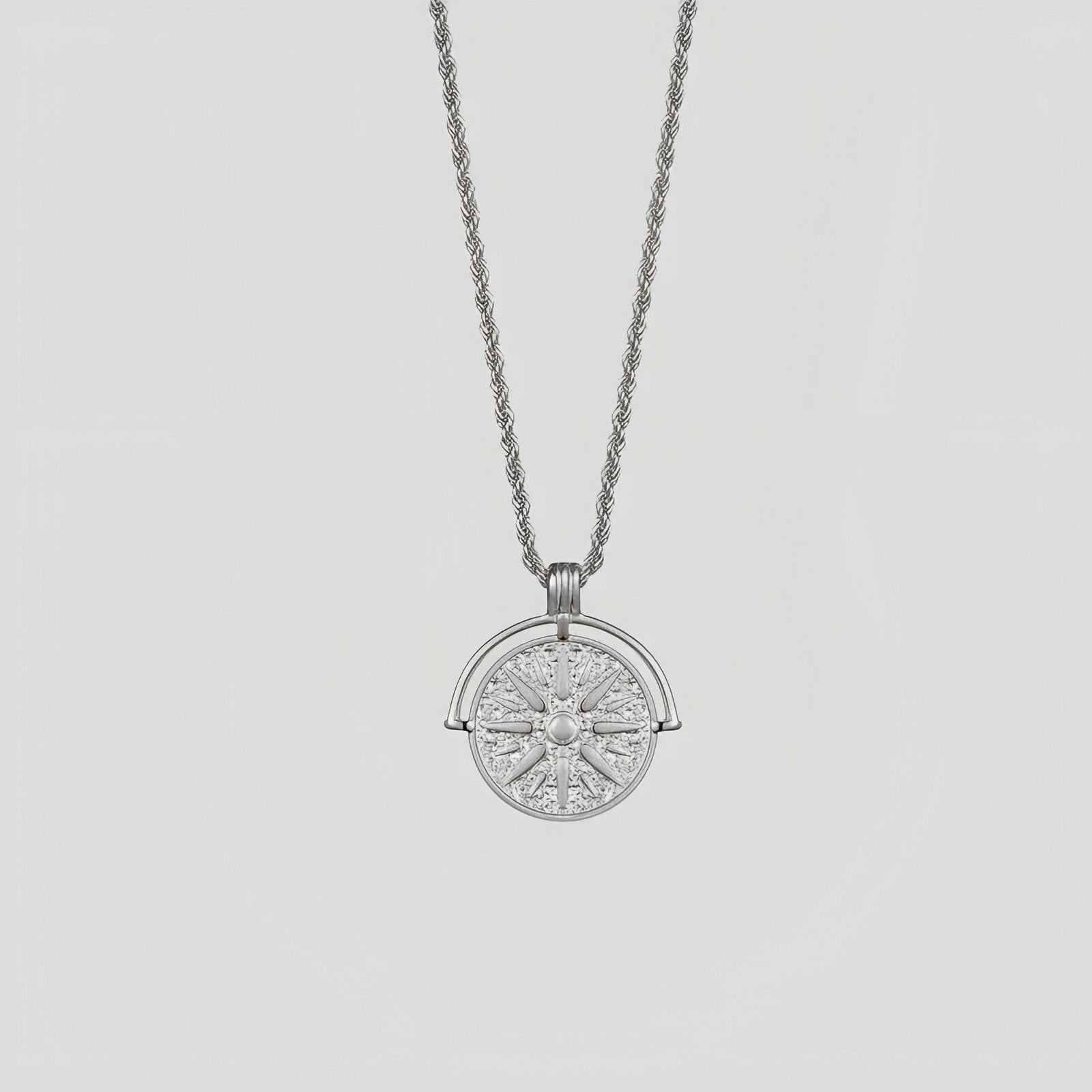 Gili Necklace